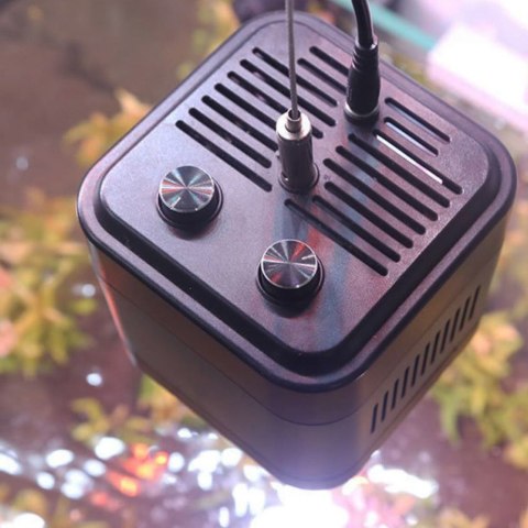 SunSun Sky Cube Lamp - lampa wisząca LED 40W SunSun Sky Cube Lamp - lampa wisząca LED 40W